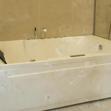 Enotrio Barisano Affittacamere 4*