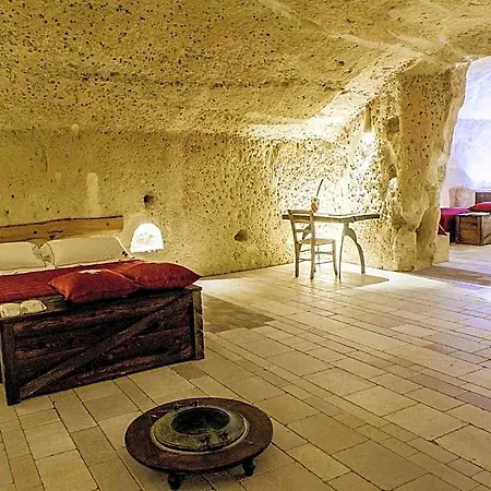 Pensionat Enotrio Barisano 4*