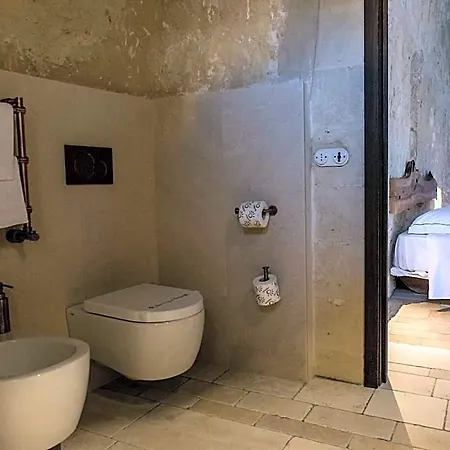 Enotrio Barisano 4*