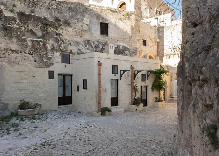 Gæstehus Enotrio Barisano 4*